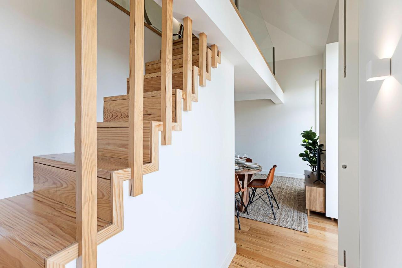 Stunning Duplex Near River By Lovelystay Porto Kültér fotó