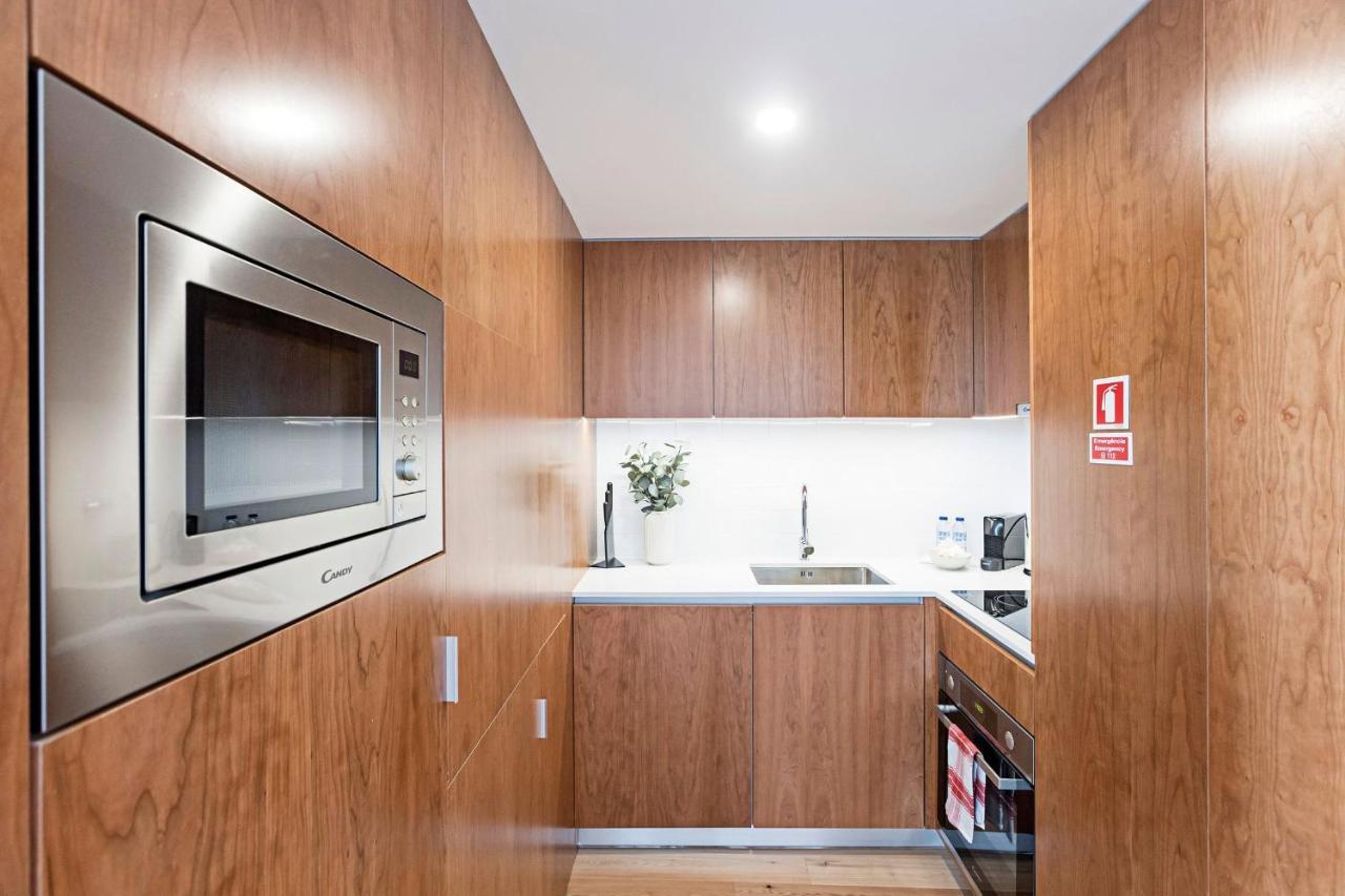Stunning Duplex Near River By Lovelystay Porto Kültér fotó