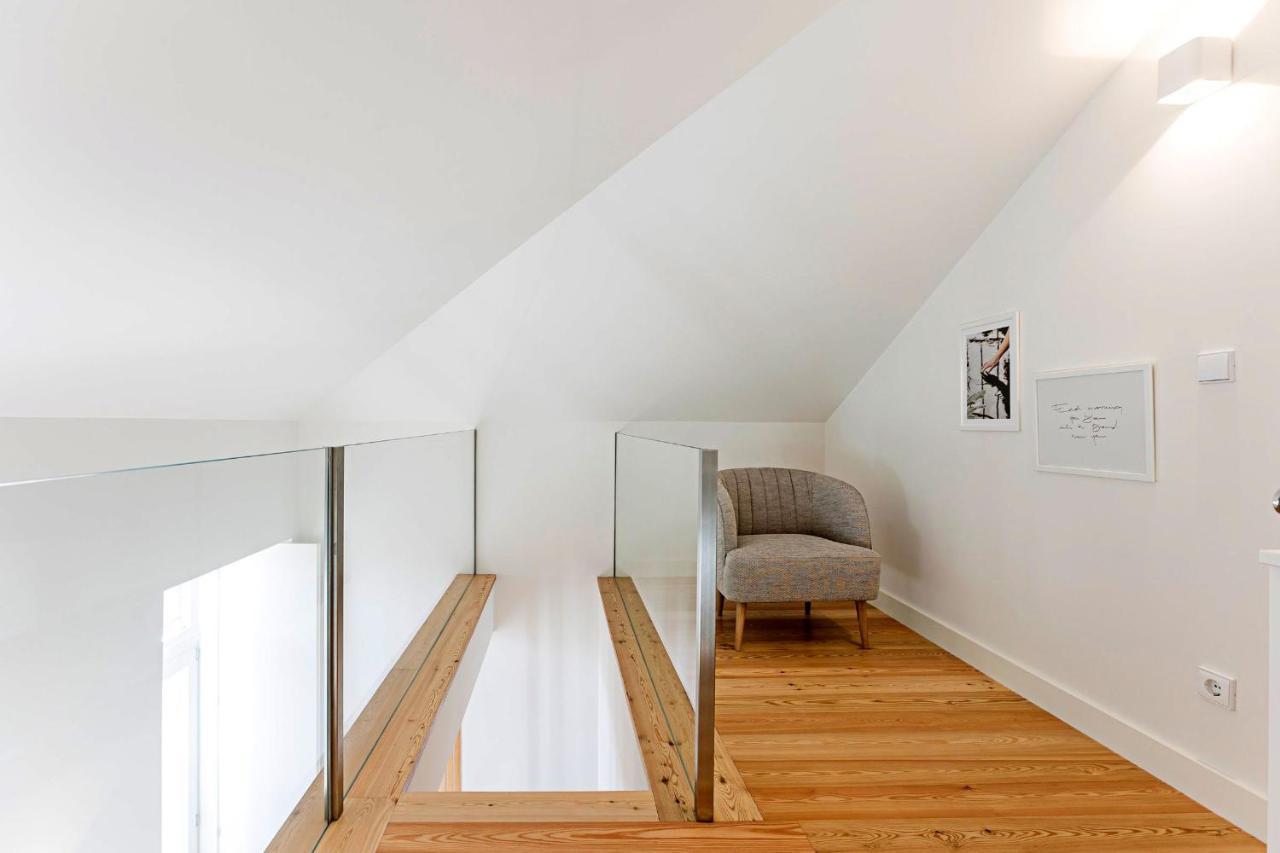 Stunning Duplex Near River By Lovelystay Porto Kültér fotó